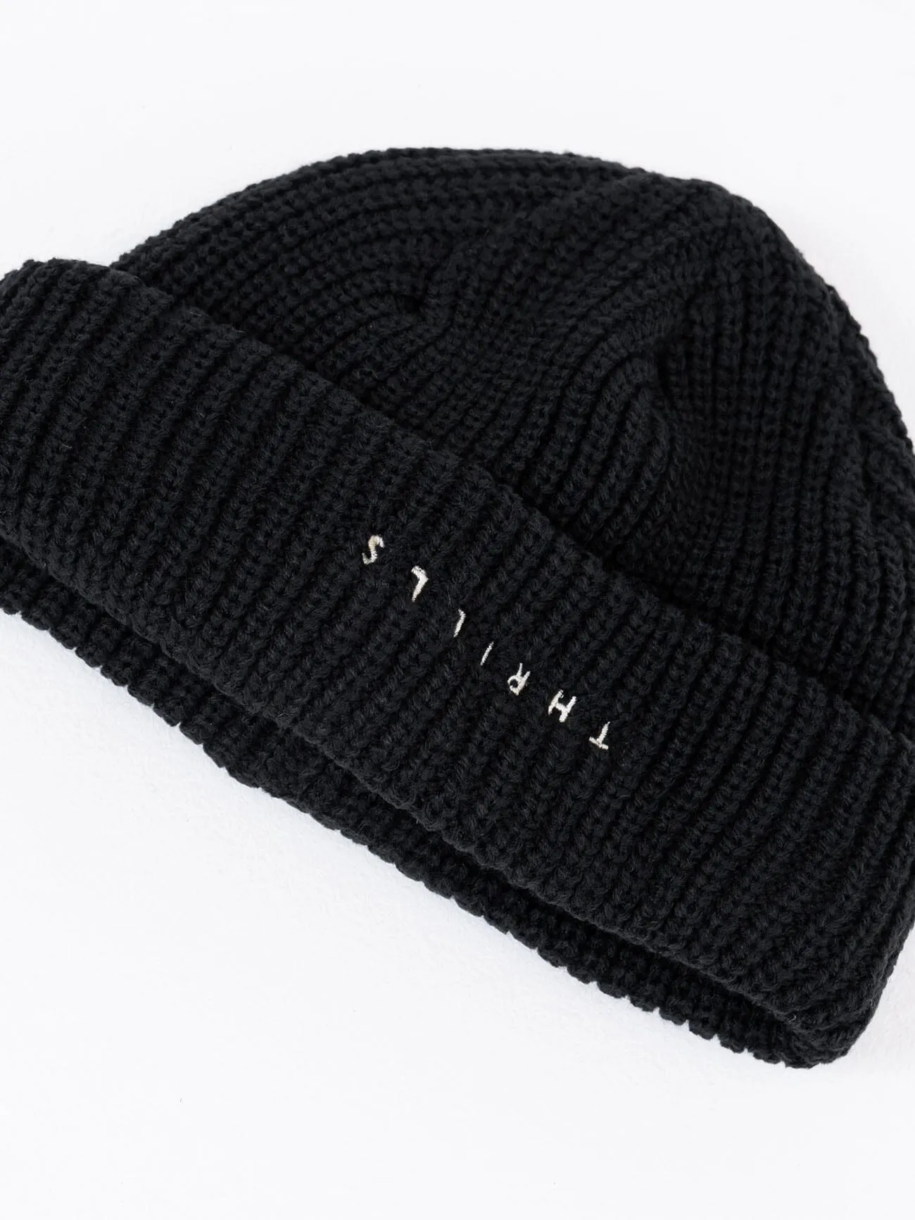 Minimal Thrills Beanie - Black