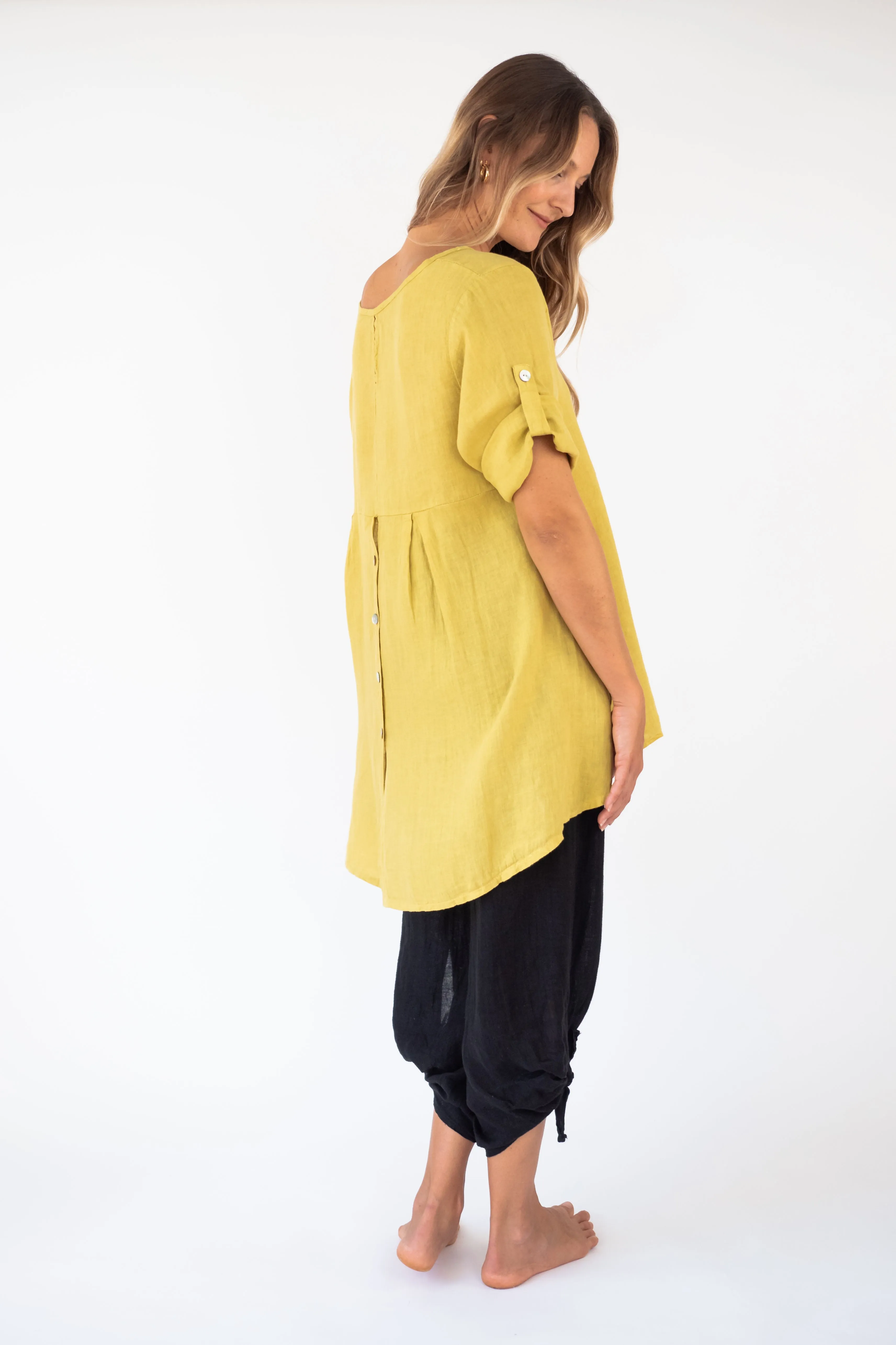 the HONUA linen Tunic Top