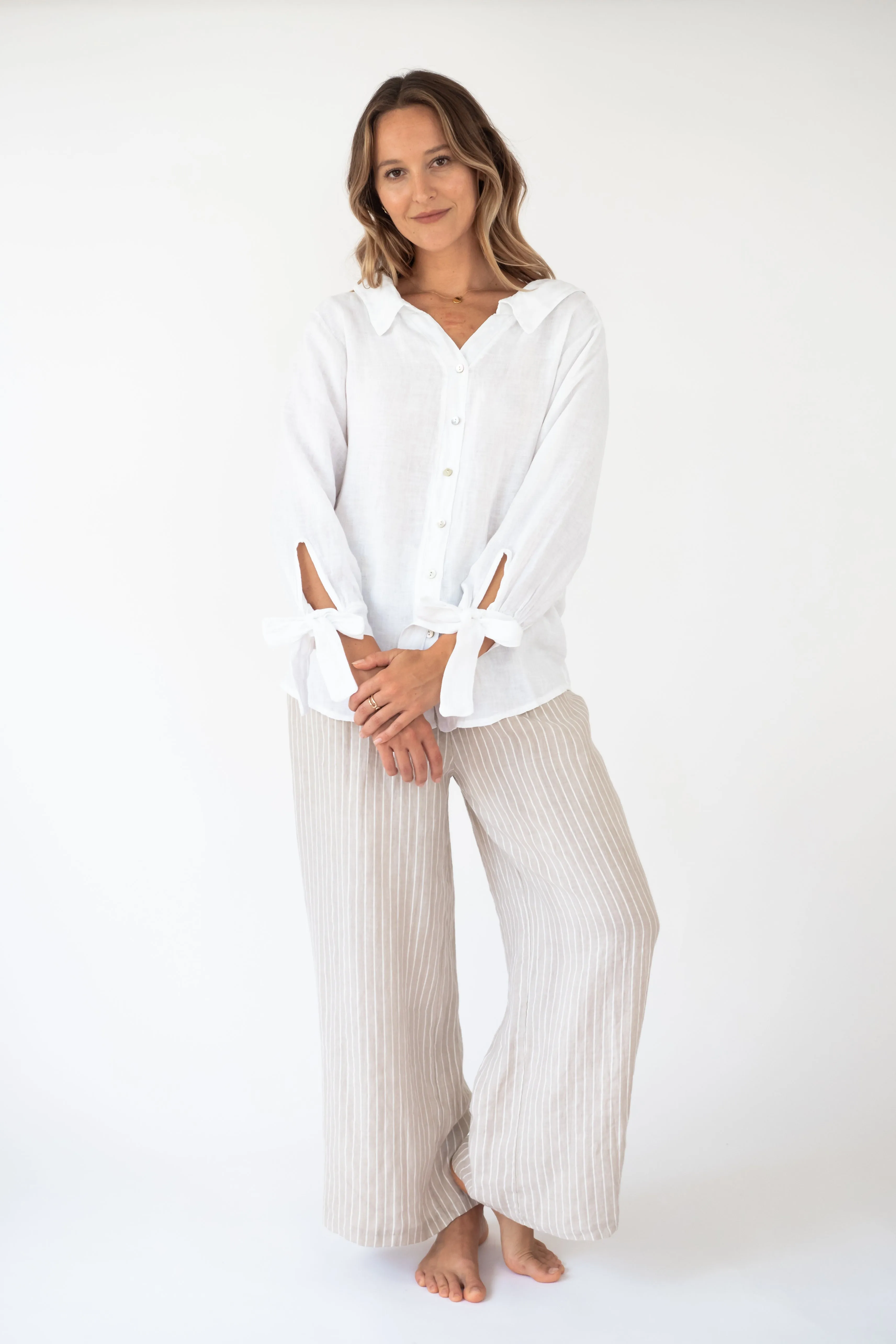 the HOONUI Linen shirt top