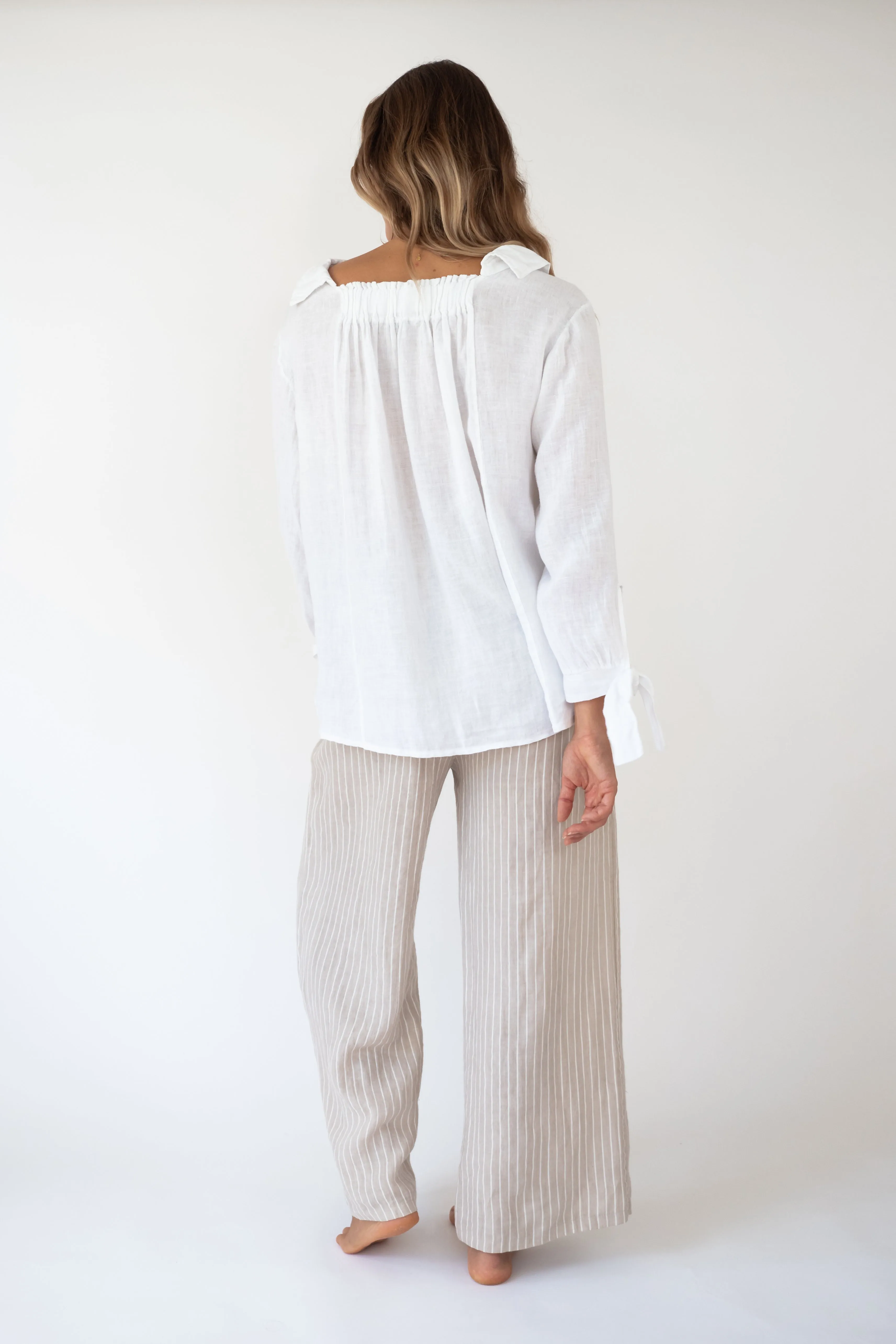 the HOONUI Linen shirt top